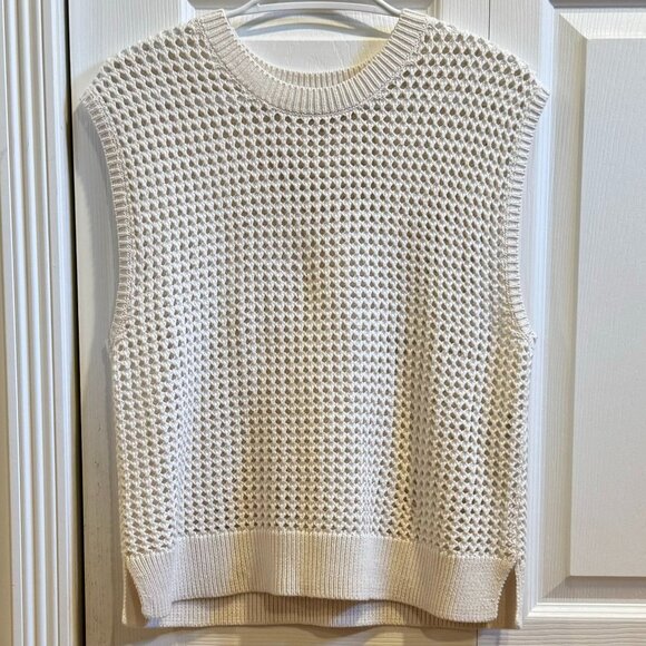 Abercrombie Cream Crochet-Style Sweater Vest - Women's Medium - Picture 2 of 3
